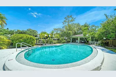 5010 Barrington Circle #2001, Sarasota, FL 34234 - Photo 52