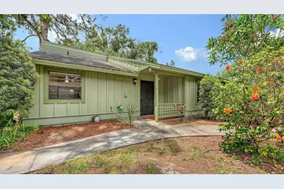 5010 Barrington Circle #2001, Sarasota, FL 34234 - Photo 2