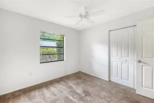 5010 Barrington Cir, Sarasota, FL 34234 - Photo 32