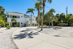 412 Treasure Boat Way, Sarasota, FL 34242 - Photo 4