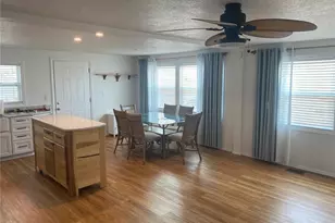 2105 Ohio Ave, Bradenton, FL 34207 - Photo 6