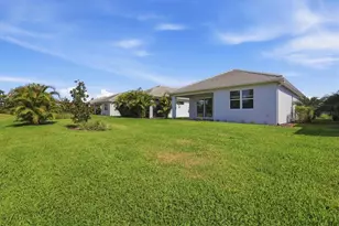 8113 Sternway Rd, Sarasota, FL 34240 - Photo 34