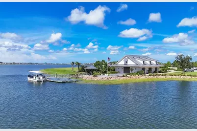8113 Sternway Road, Sarasota, FL 34240 - Photo 72