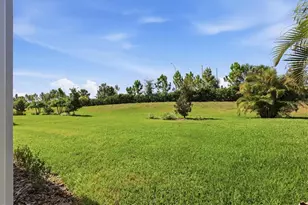 8113 Sternway Rd, Sarasota, FL 34240 - Photo 32