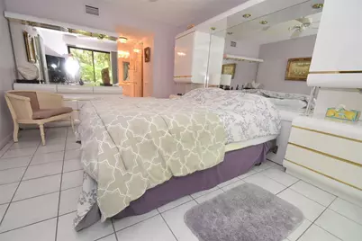 1709 Clower Creek Drive #BR 104, Sarasota, FL 34231 - Photo 12