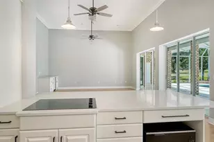 4360 Brandywine Dr, Sarasota, FL 34241 - Photo 12