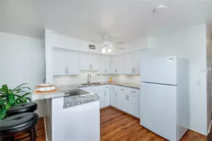 4154 56th St N, Kenneth City, FL 33709 - Photo 8
