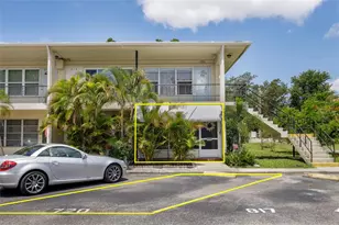 4154 56th St N, Kenneth City, FL 33709 - Photo 1