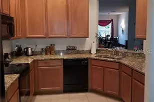 3661 Parkridge Cir, Sarasota, FL 34243 - Photo 2