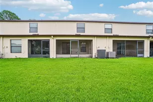 2516 Oleander Lakes Dr, Brandon, FL 33511 - Photo 34