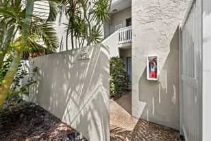 5260 Gulf of Mexico Dr, Longboat Key, FL 34228 - Photo 2