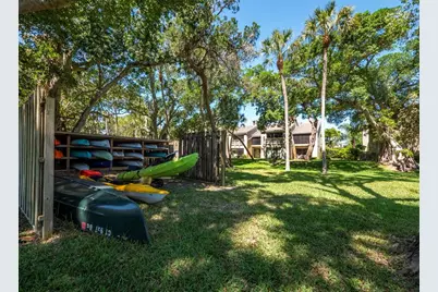 5260 Gulf Of Mexico Drive #413, Longboat Key, FL 34228 - Photo 38