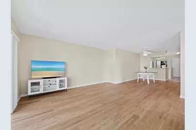 5260 Gulf Of Mexico Drive #413, Longboat Key, FL 34228 - Photo 12