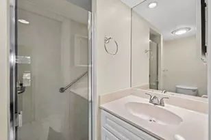 5260 Gulf of Mexico Dr, Longboat Key, FL 34228 - Photo 24