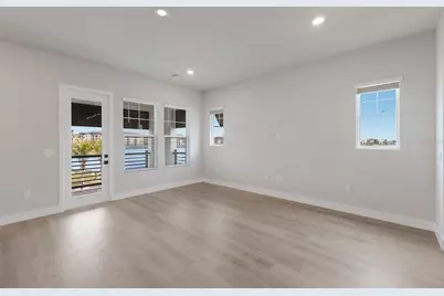 7420 Newham Lane, Sarasota, FL 34240 - Photo 6