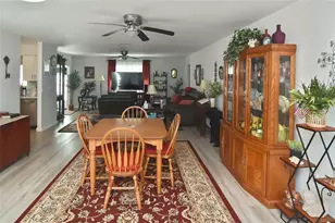 1527 Stewart Dr, Sarasota, FL 34232 - Photo 18