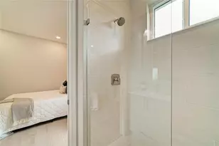 8079 Slipway Dr, Sarasota, FL 34240 - Photo 26
