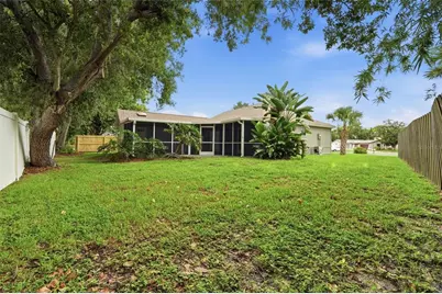 8232 Country Oaks Court, Sarasota, FL 34243 - Photo 50