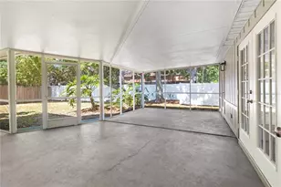 8232 Country Oaks Ct, Sarasota, FL 34243 - Photo 46