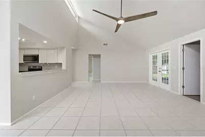 8232 Country Oaks Court, Sarasota, FL 34243 - Photo 10