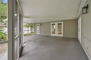 8232 Country Oaks Ct, Sarasota, FL 34243 - Photo 48