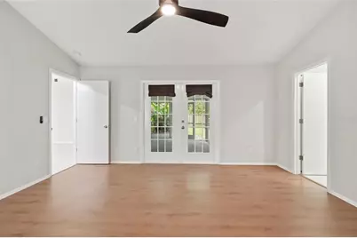8232 Country Oaks Court, Sarasota, FL 34243 - Photo 30