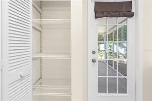 8232 Country Oaks Ct, Sarasota, FL 34243 - Photo 38