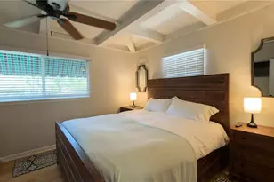 2475 W Paulstan Ct, Sarasota, FL 34237 - Photo 10