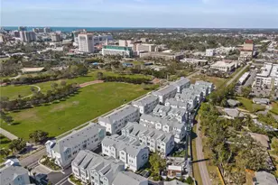 2505 Boone Ct, Sarasota, FL 34237 - Photo 2