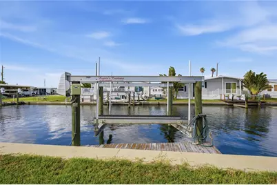 264 Jamaica Drive, Palmetto, FL 34221 - Photo 2