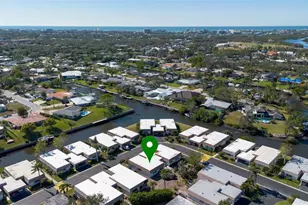 2305 Riverbluff Pkwy, Sarasota, FL 34231 - Photo 26