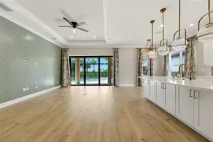 7708 Moonbeam Ave, Sarasota, FL 34241 - Photo 10