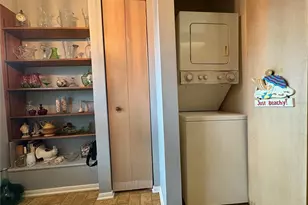 7214 Cloister Dr, Sarasota, FL 34231 - Photo 8