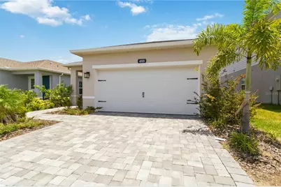 4525 Pippin Lane, Lakewood Ranch, FL 34211 - Photo 4