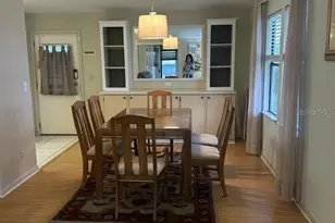 1550 Hillcrest Dr, The Villages, FL 32159 - Photo 6