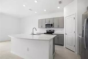 11731 Glenside Ter, Palmetto, FL 34221 - Photo 6