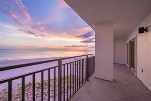 19 Whispering Sands Dr, Sarasota, FL 34242 - Photo 32