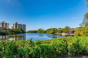 19 Whispering Sands Dr, Sarasota, FL 34242 - Photo 42