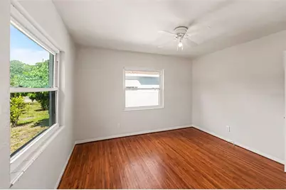 2343 36th Avenue N, Saint Petersburg, FL 33713 - Photo 8