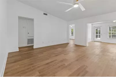 16205 Sawgrass Circle, Tampa, FL 33624 - Photo 14