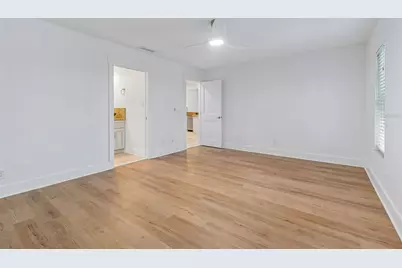 16205 Sawgrass Circle, Tampa, FL 33624 - Photo 36