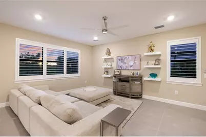 6072 Baywood Court, Lakewood Ranch, FL 34211 - Photo 8