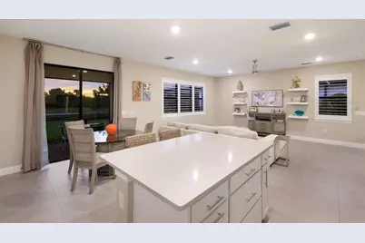 6072 Baywood Court, Lakewood Ranch, FL 34211 - Photo 12
