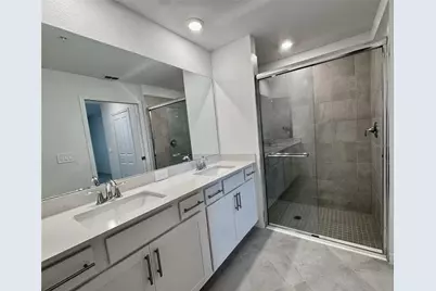 18923 Scallop Loop #105, Lakewood Ranch, FL 34211 - Photo 10