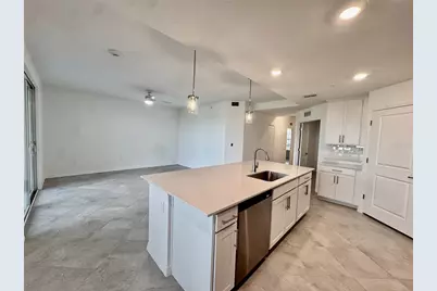 18923 Scallop Loop #105, Lakewood Ranch, FL 34211 - Photo 6