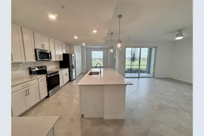 18923 Scallop Loop #105, Lakewood Ranch, FL 34211 - Photo 4