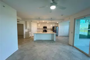 18923 Scallop Loop, Lakewood Ranch, FL 34211 - Photo 2