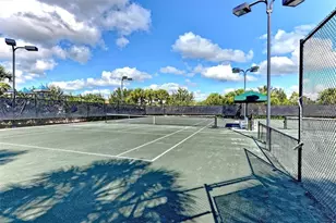 6083 Benevento Dr, Sarasota, FL 34238 - Photo 22