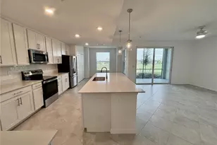 18923 Scallop Loop, Lakewood Ranch, FL 34211 - Photo 4