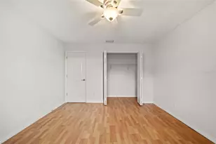 555 Park Estates Square, Venice, FL 34293 - Photo 26